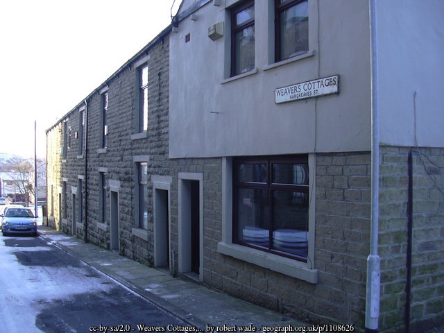 Weavers_Cottages/geograph-1108626-by-robert-wade.jpg